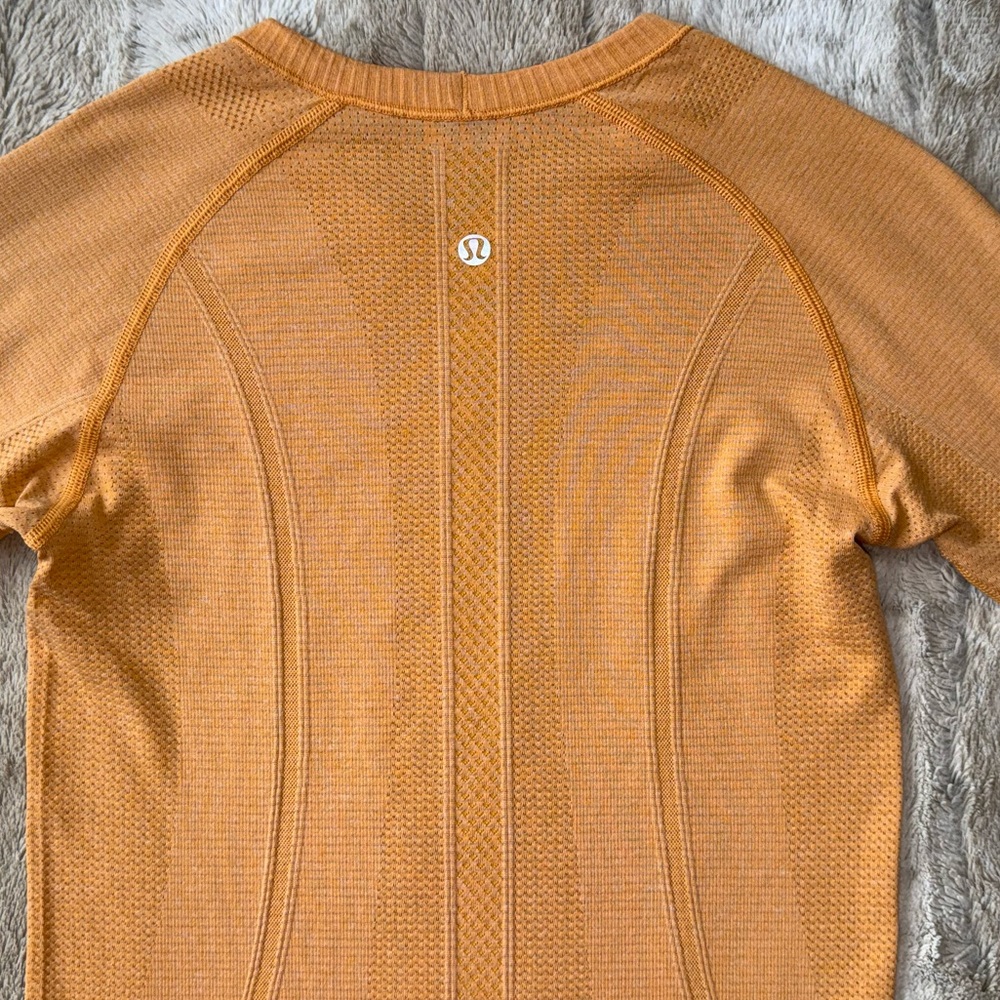 Lululemon🍋Run: Swiftly Tech Long Sleeve Heathered Creamsicle Pop Size 4 - Picture 6 of 16